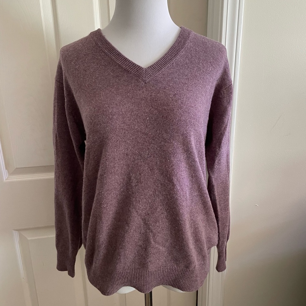 Belinda 💯 % cashmere sweater